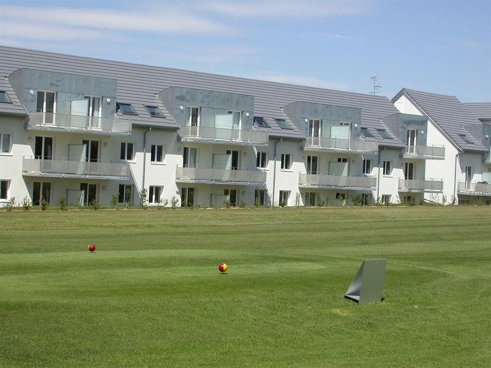 Residence Le Royal Golf & Horse Mooslargue Εξωτερικό φωτογραφία