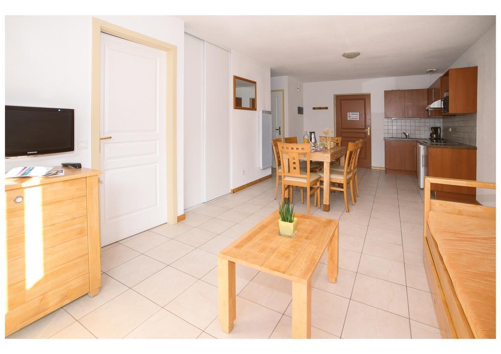 Residence Le Royal Golf & Horse Mooslargue Εξωτερικό φωτογραφία